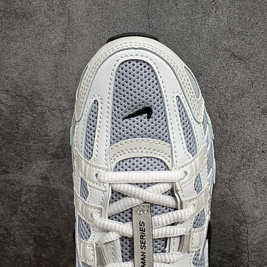 Nike Sneakers-97