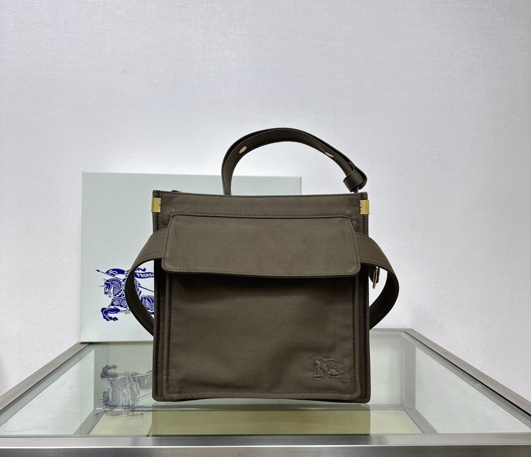 Burberry bag-90