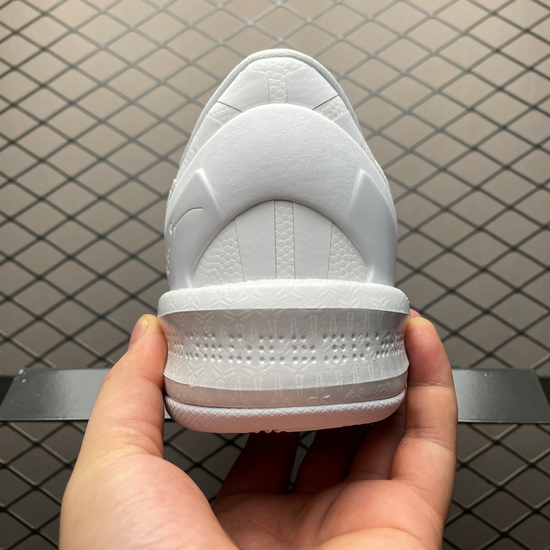 Nike Sneakers-106