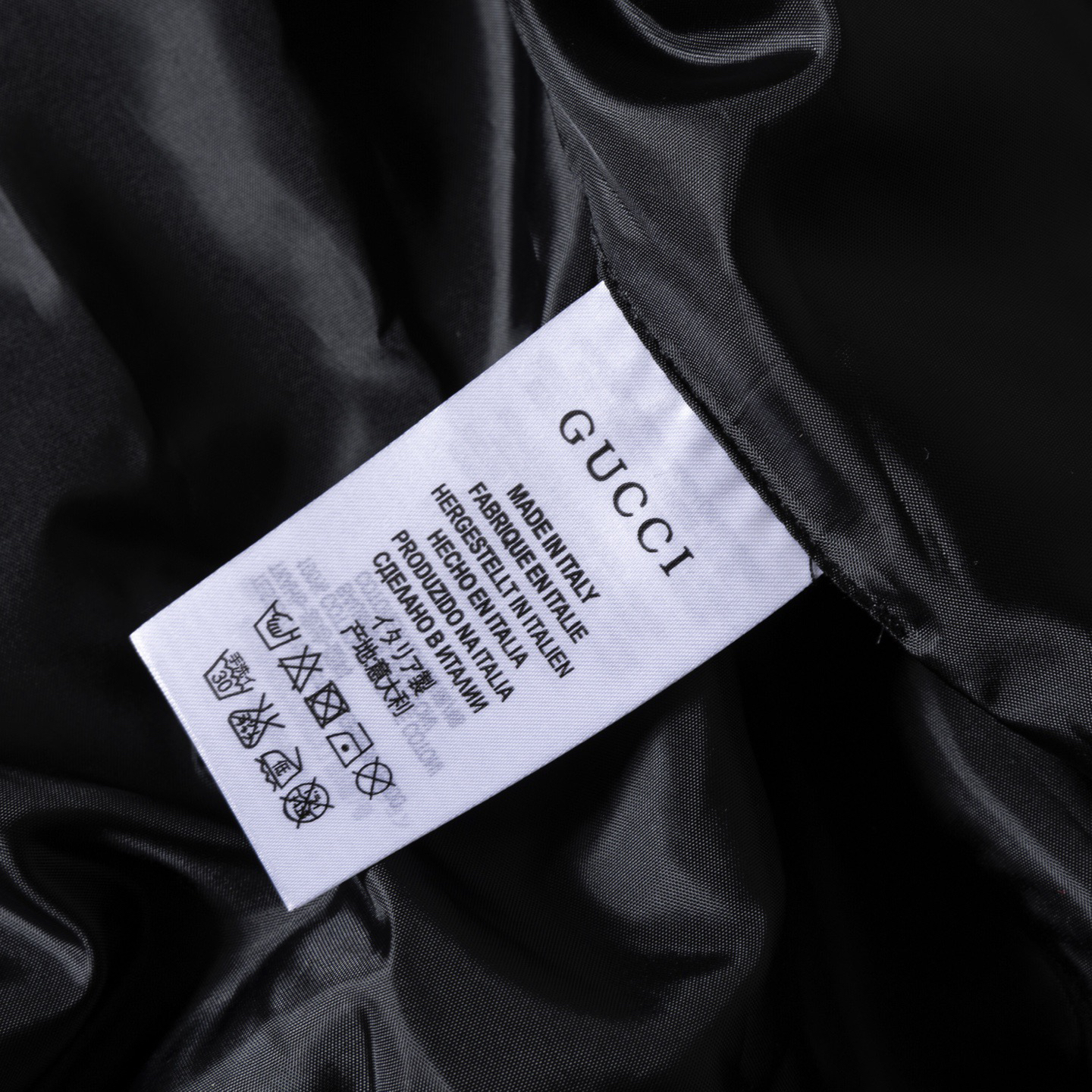 Gucci Clothing-301