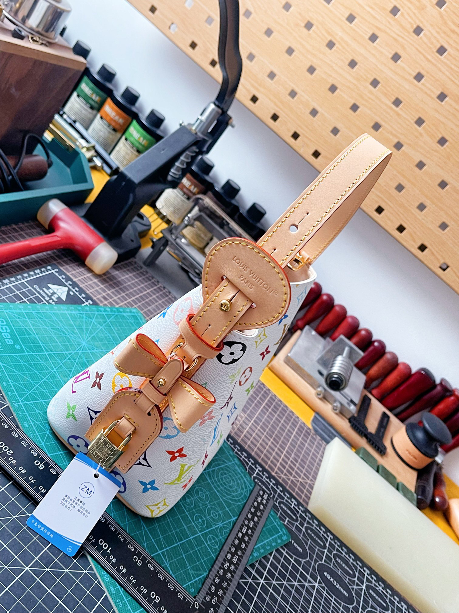 Louis Vuitton bag-21