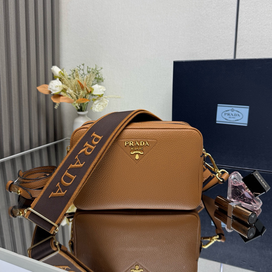 Prada bag-122