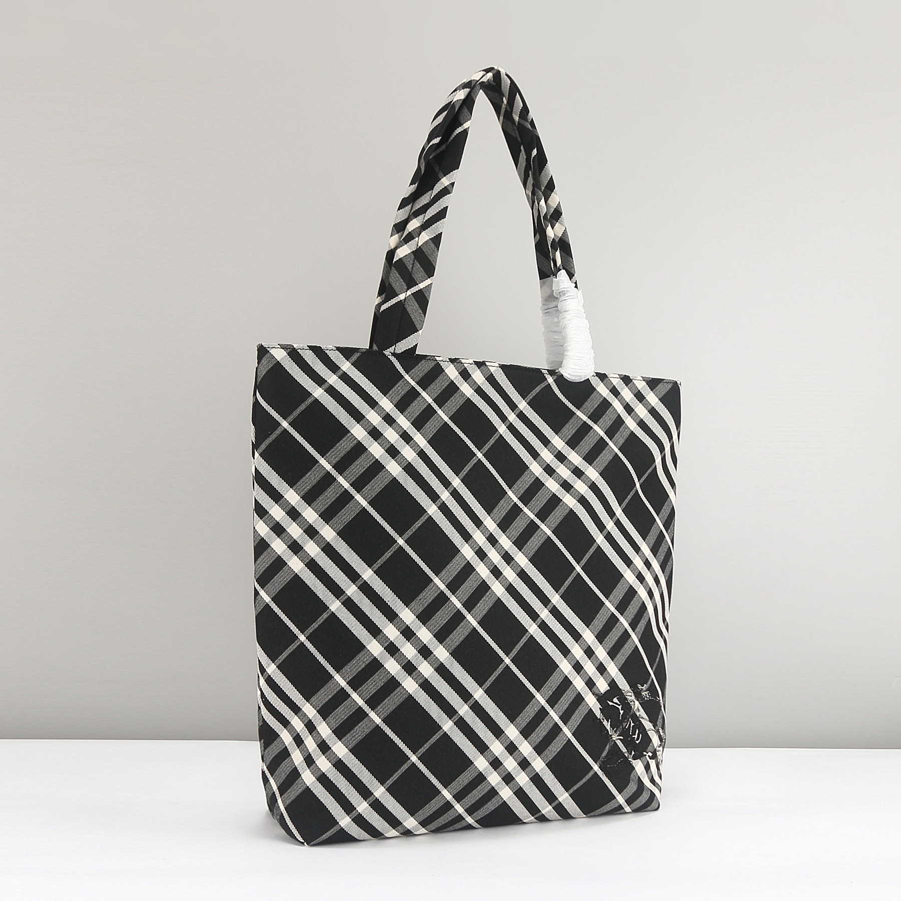 Burberry bag-40