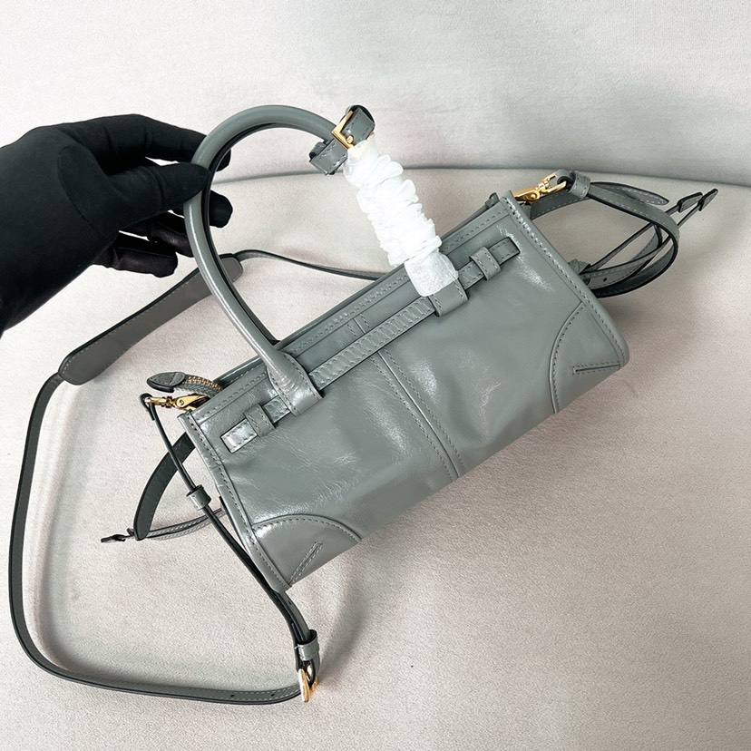Prada bag-204