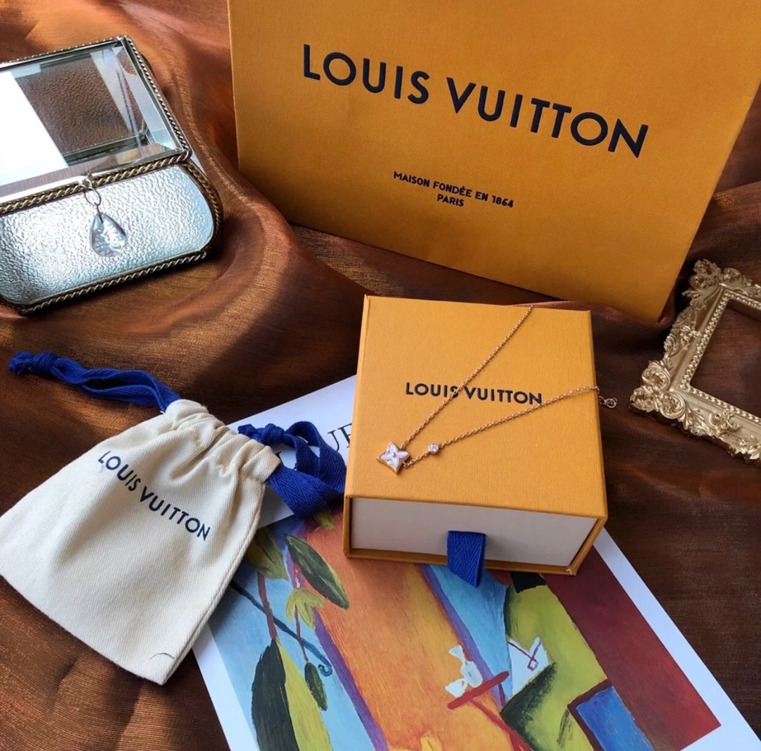 LV Bracelet-56