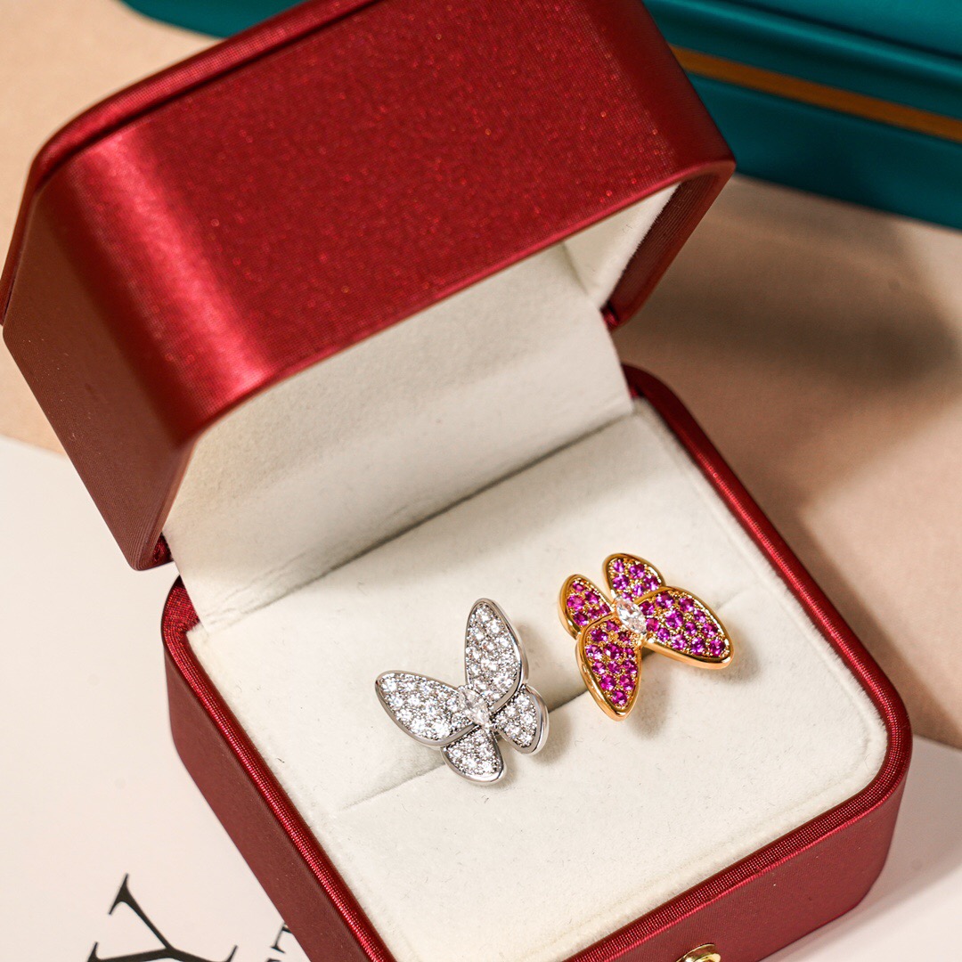 Van Cleef & Arpels ring-71