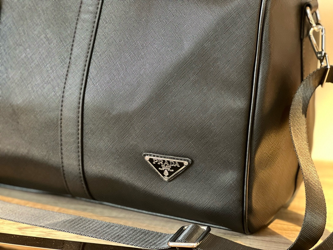 Prada bag-90