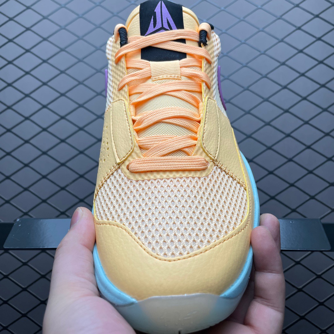 Nike Sneakers-310