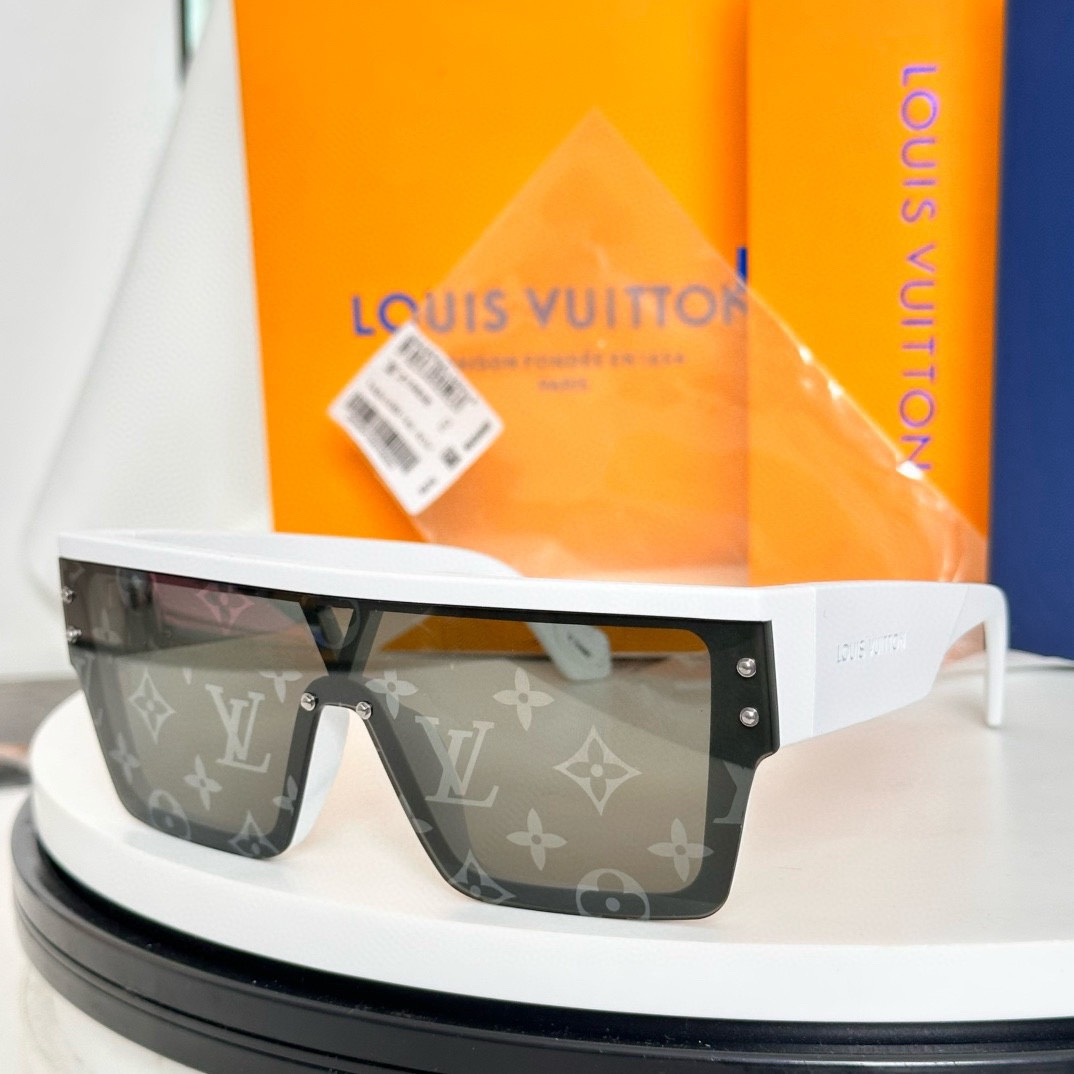 LV glasses-64