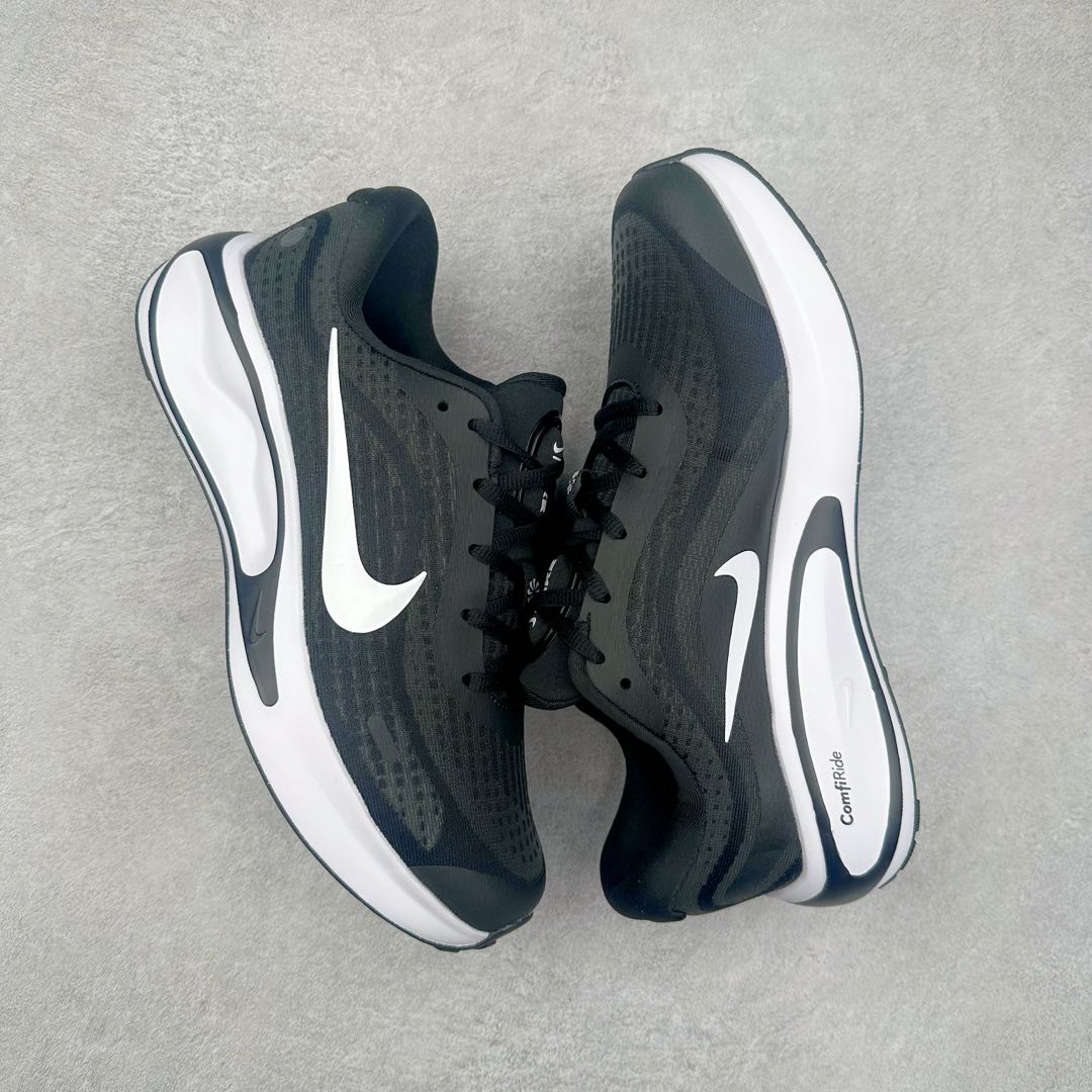 Nike Sneakers-112