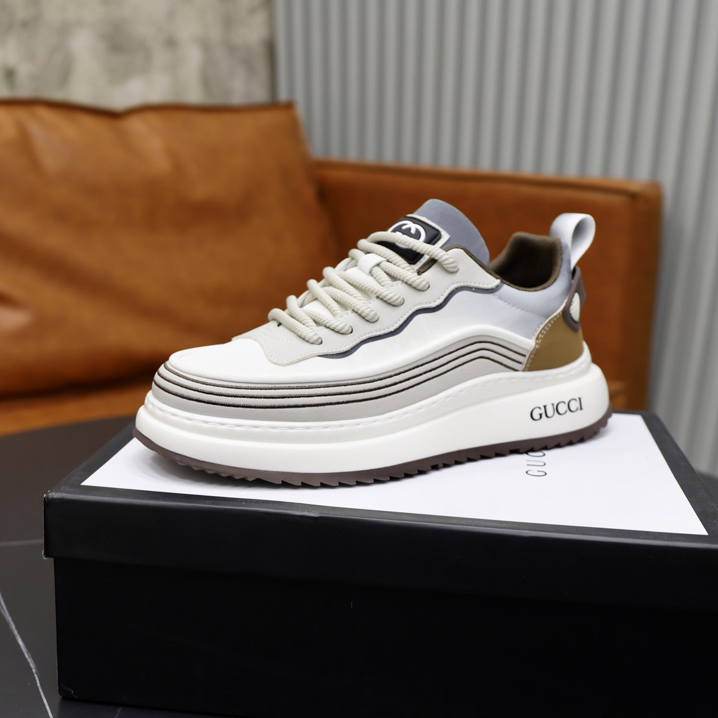 Gucci Sneakers-173