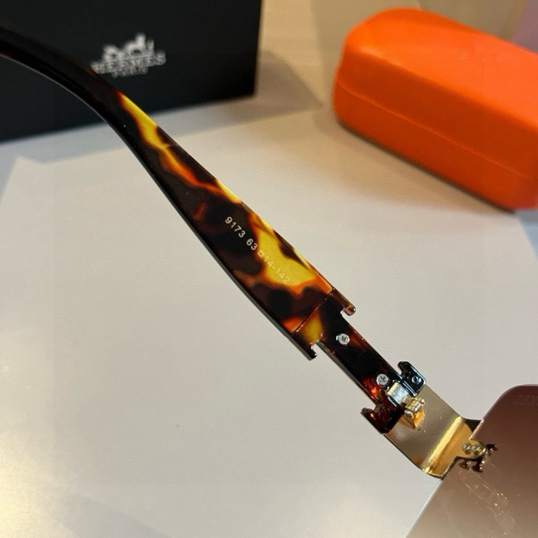 Hermes glasses-18