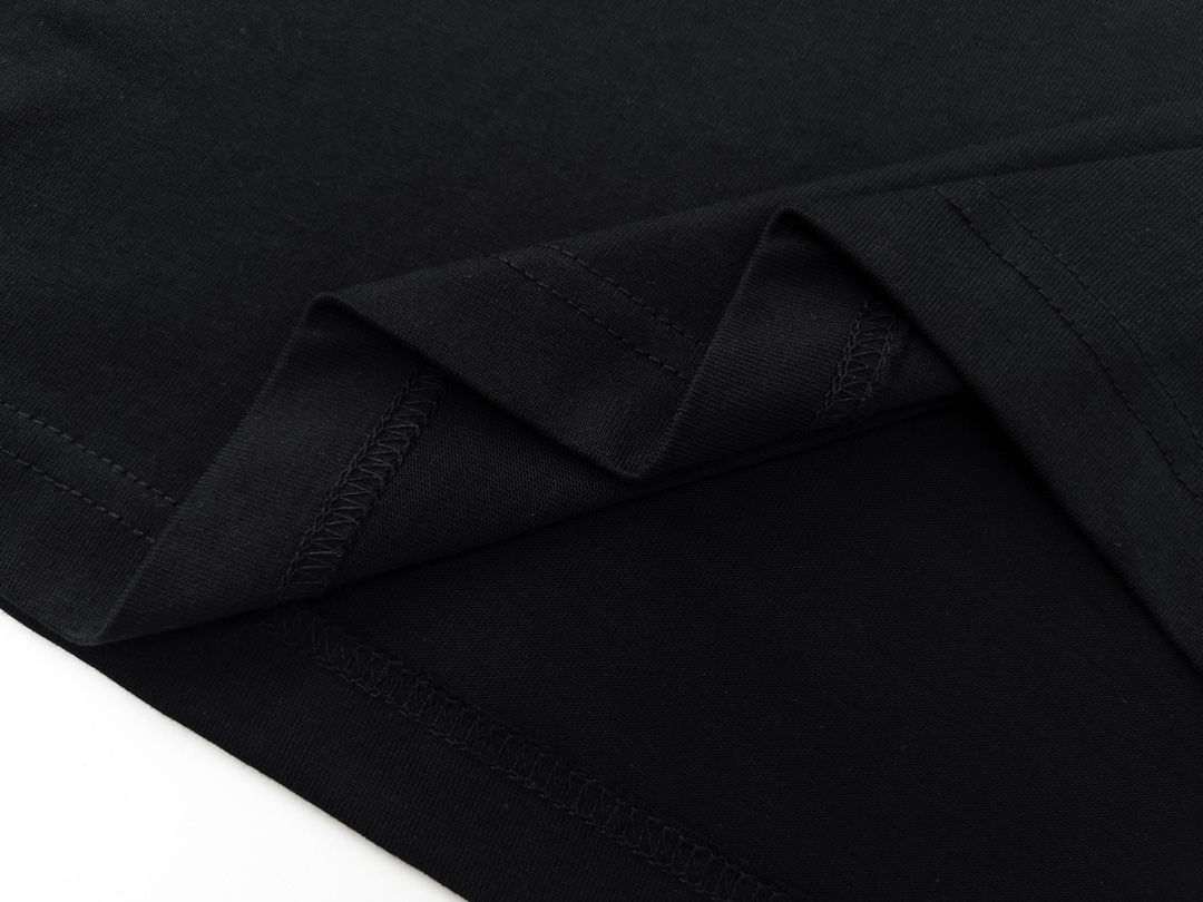 Balenciaga clothing-203