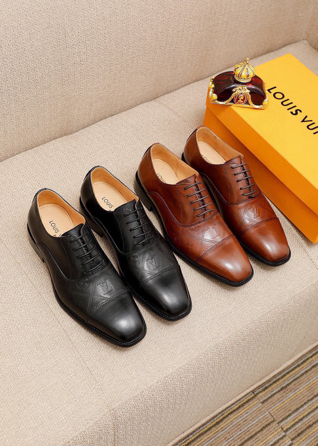 LV women's leather shoes-36