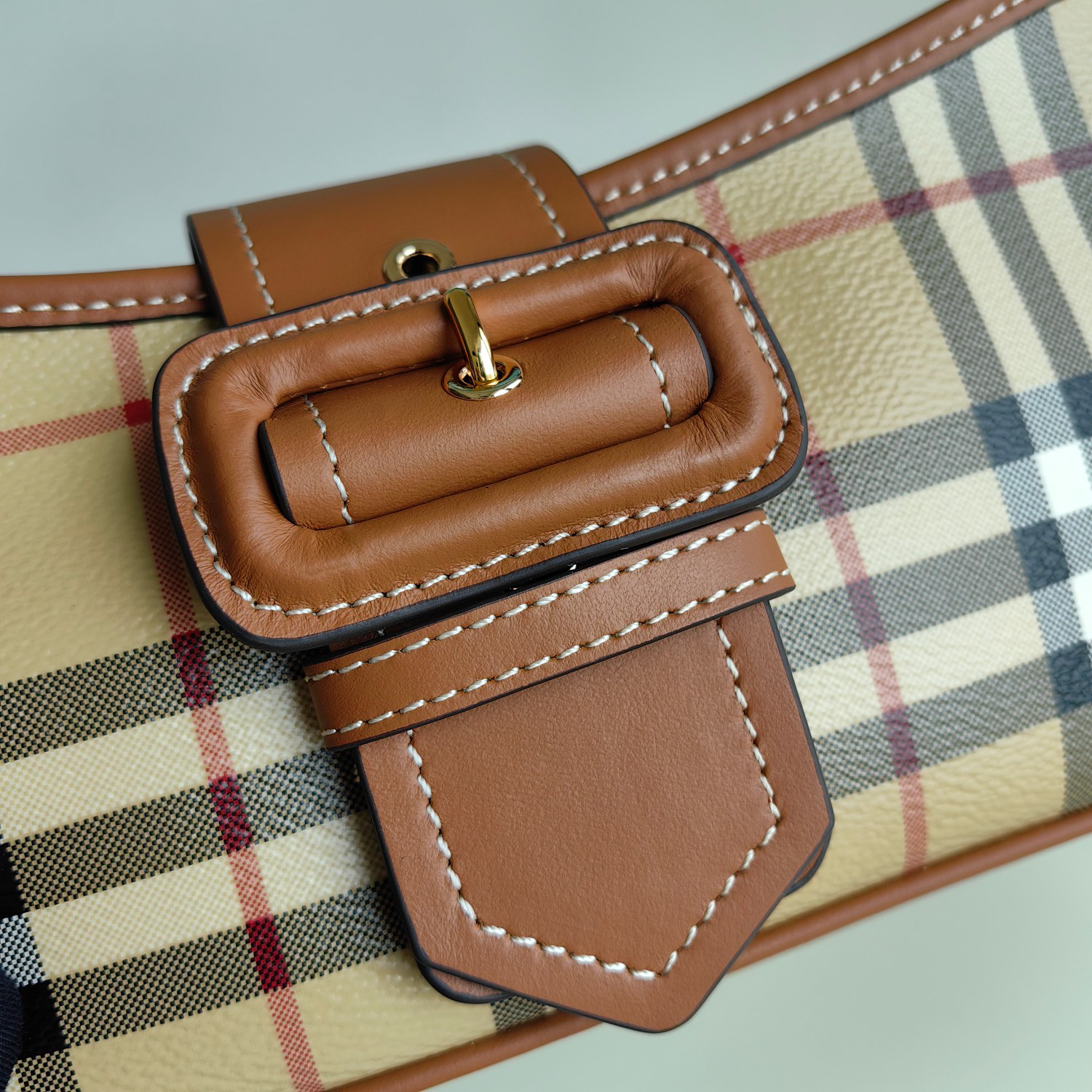 Burberry bag-39