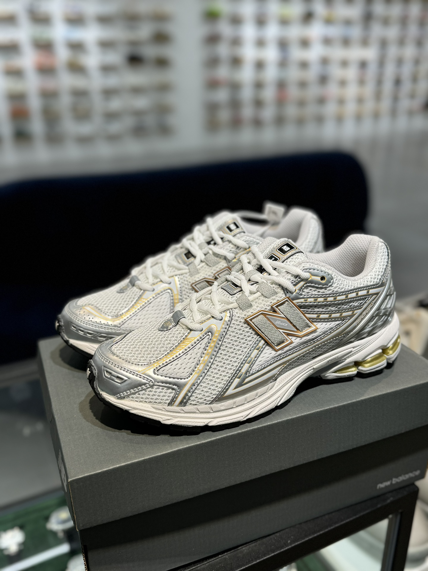 New Balance Sneakers-369