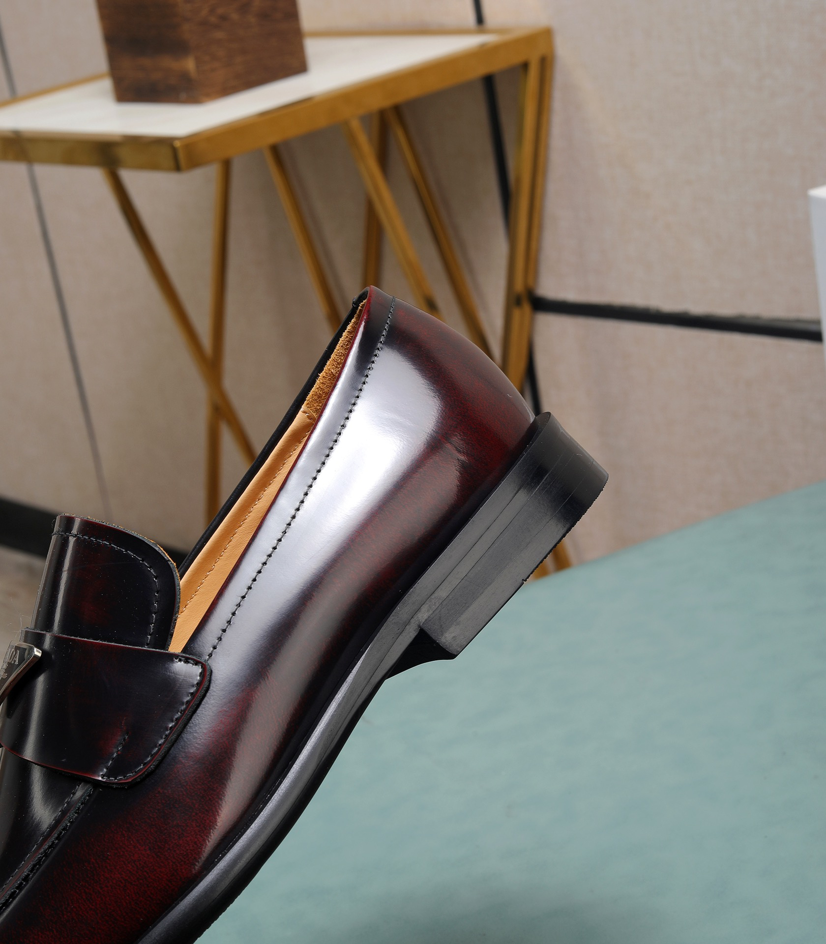 Prada men's leather shoes-31