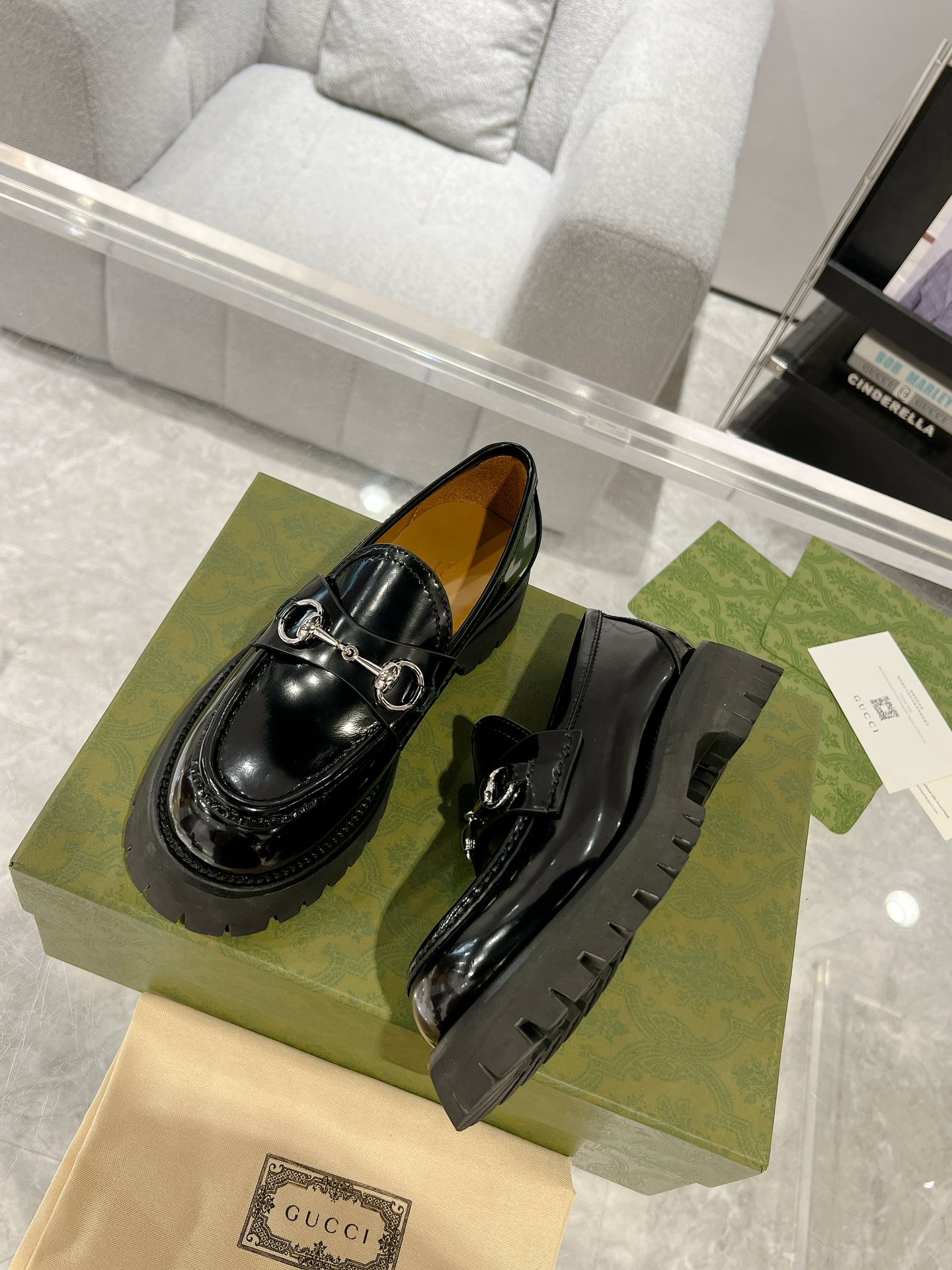 Gucci women's leather shoes-58