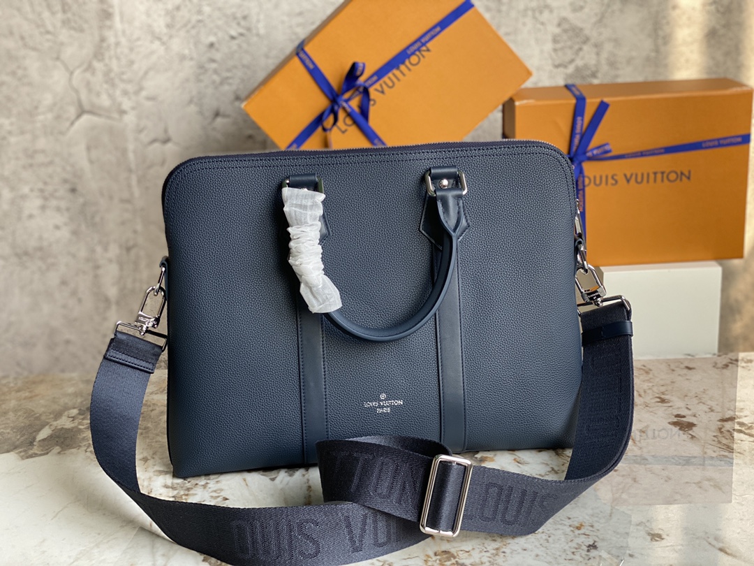 Louis Vuitton M21440 TAKEOFF BRIEFCASE LV Aerogram Cowhide Leather Navy Blue