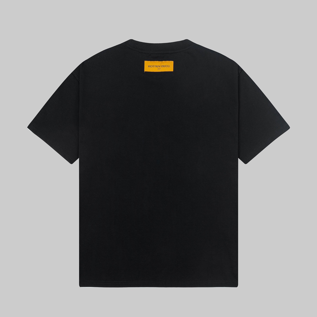 LV clothing-104