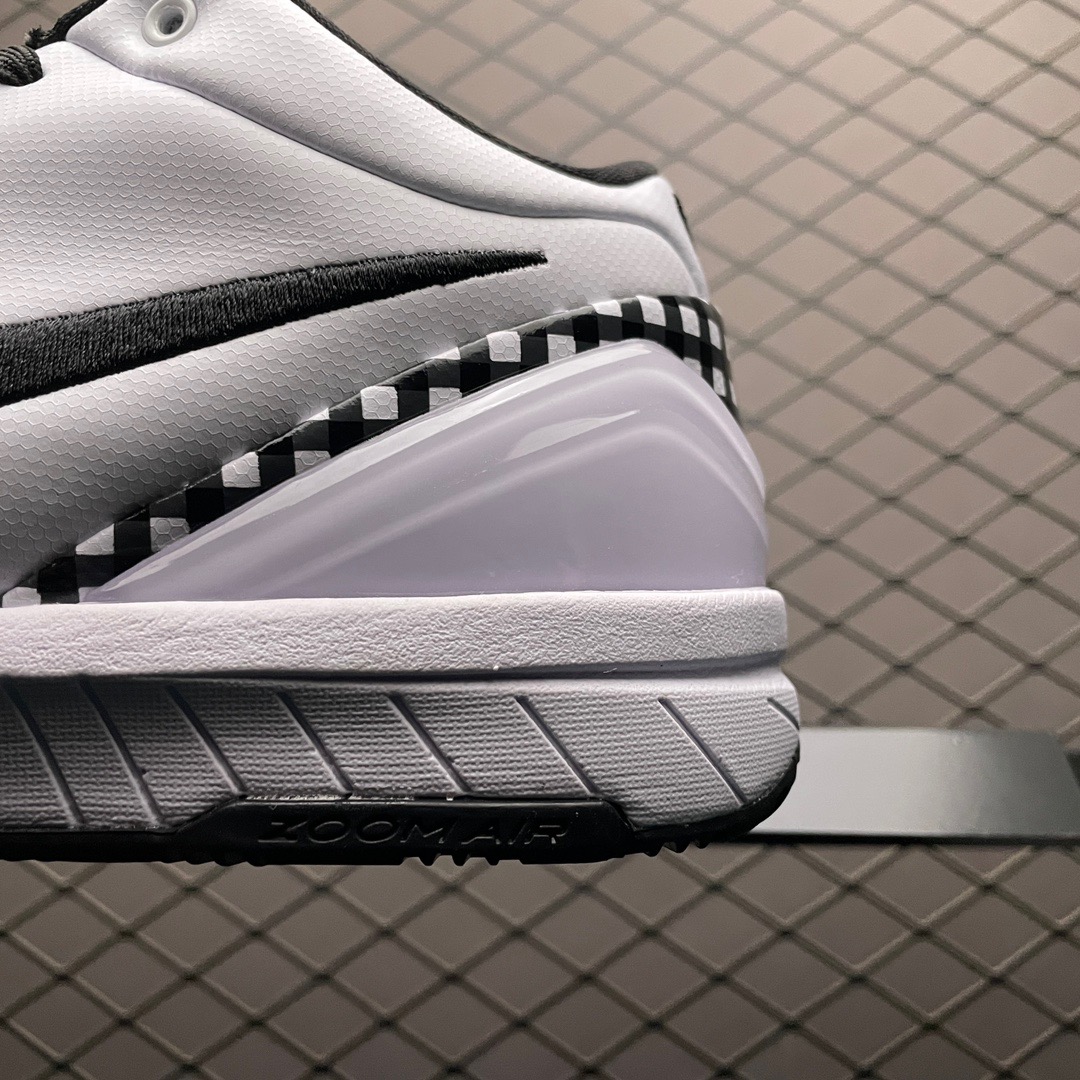 Nike Sneakers-105