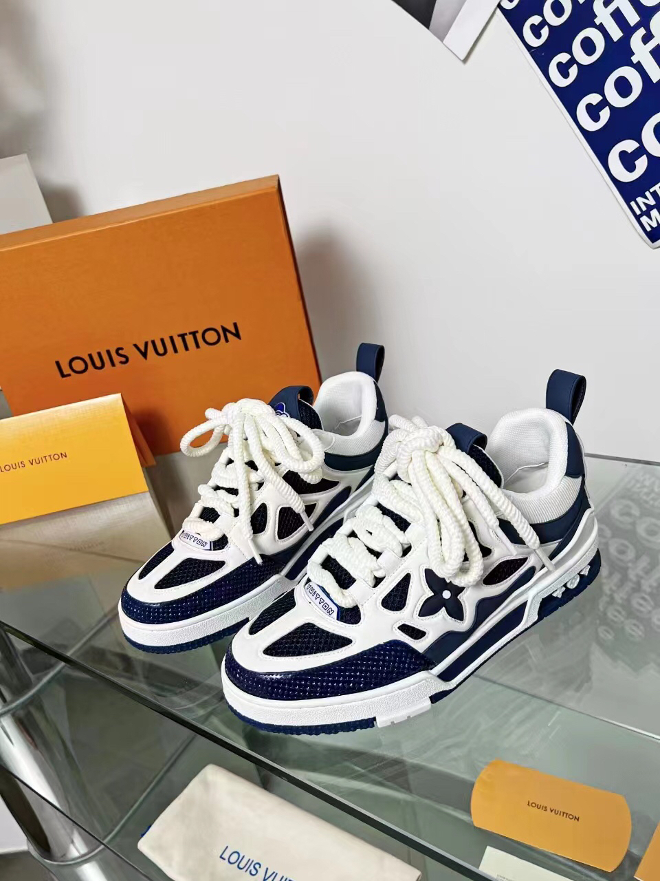 Lv Sneakers-34