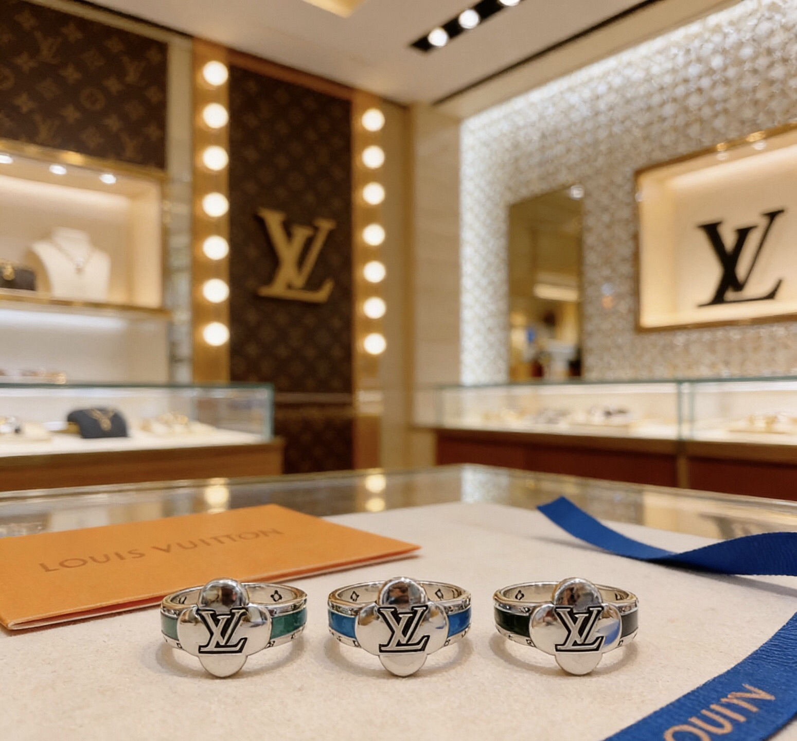 LV ring-5
