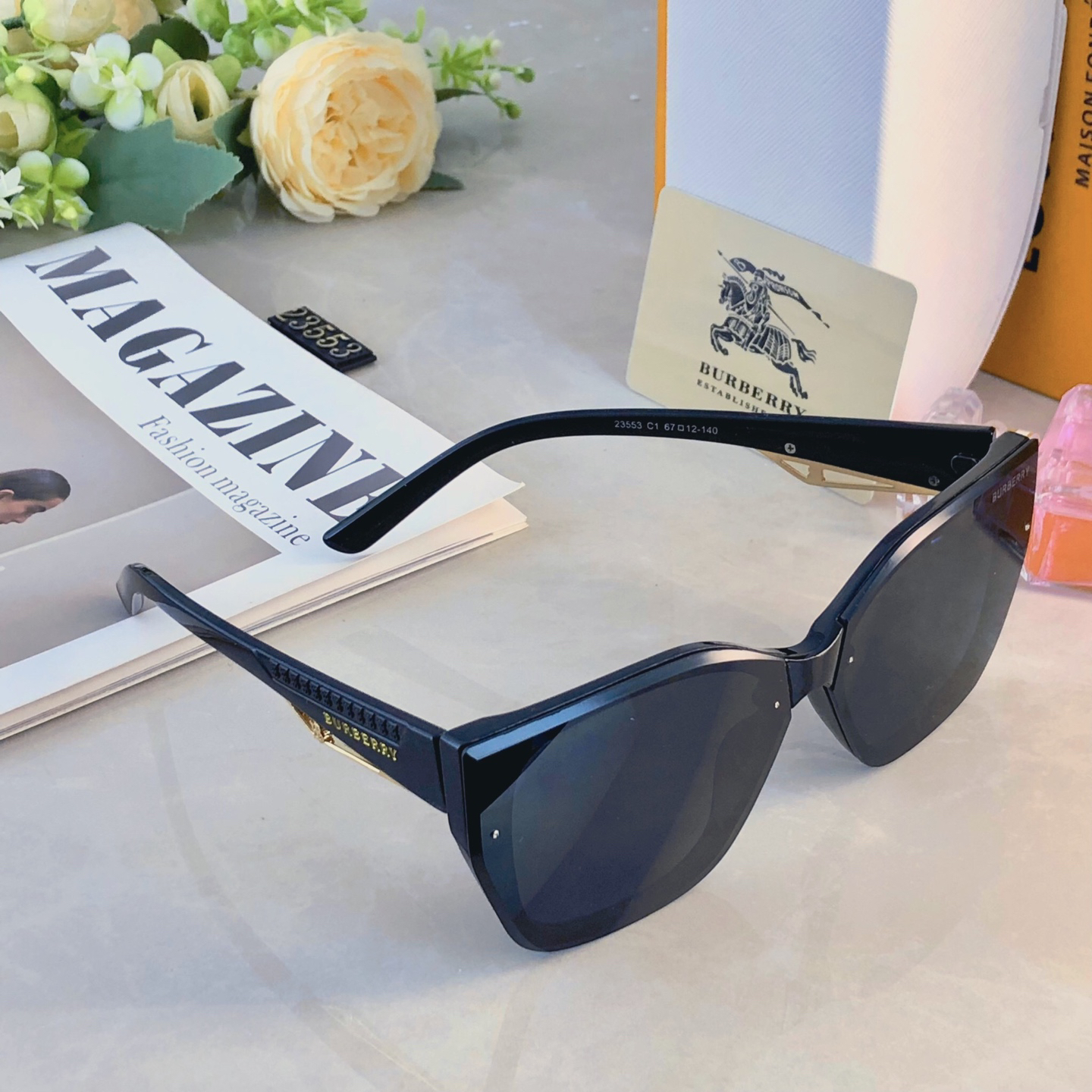 Burberry glasses-24
