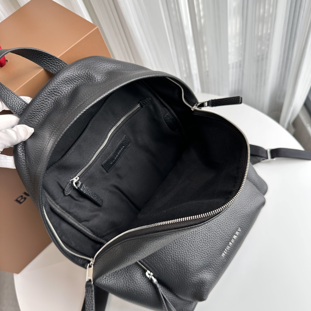 Burberry bag-129