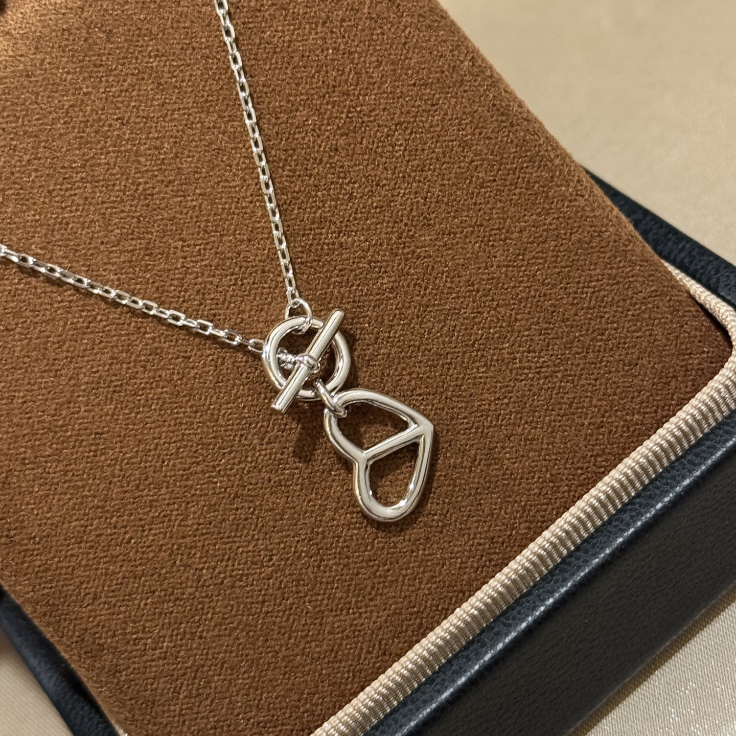Hermes necklace-73