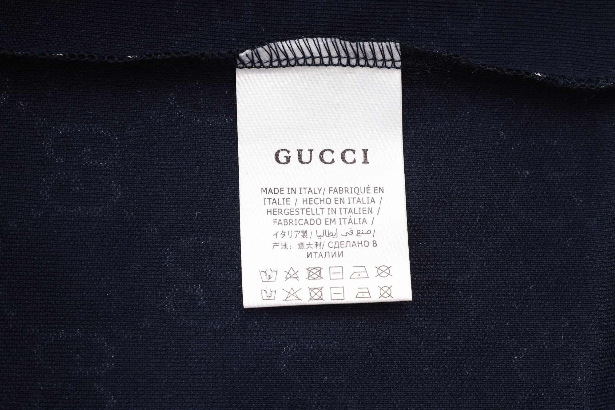 Gucci clothing-106