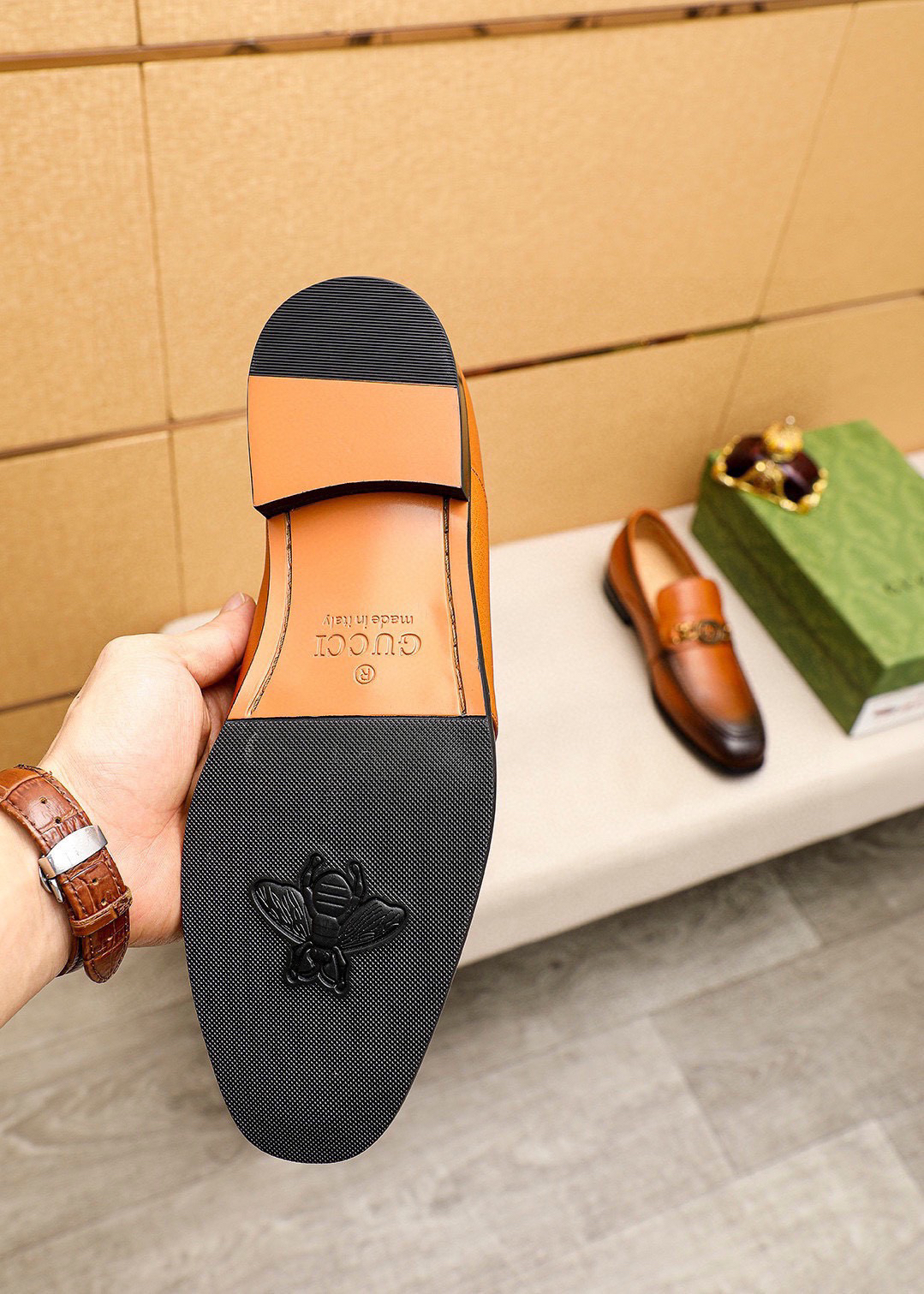 Gucci men's leather shoes-81