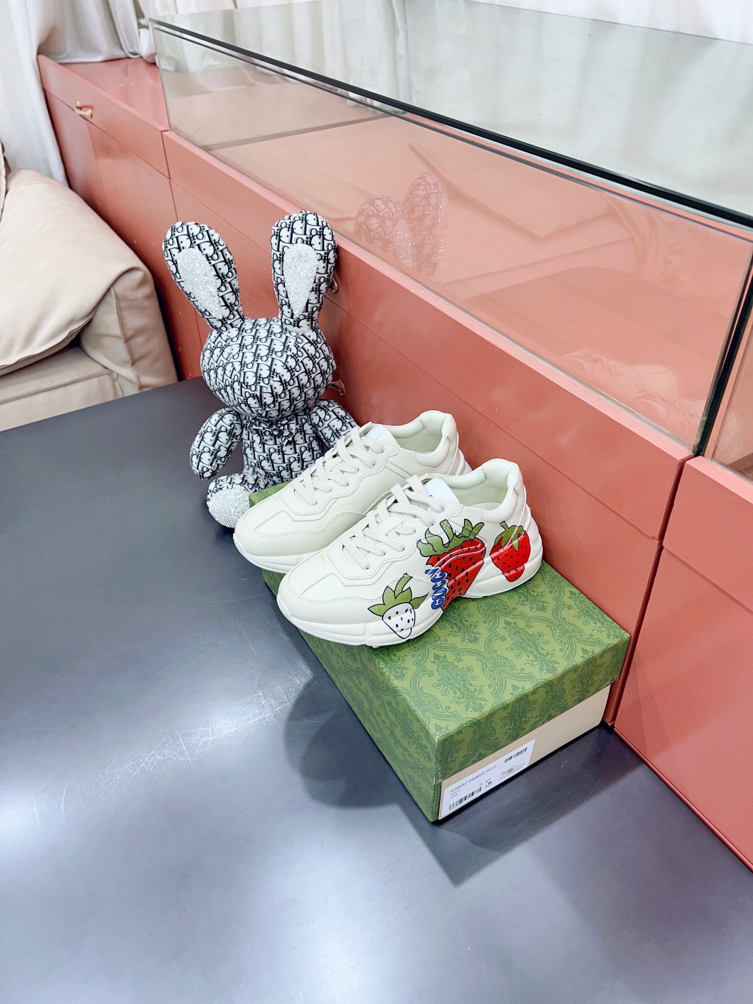 Gucci Sneakers-178