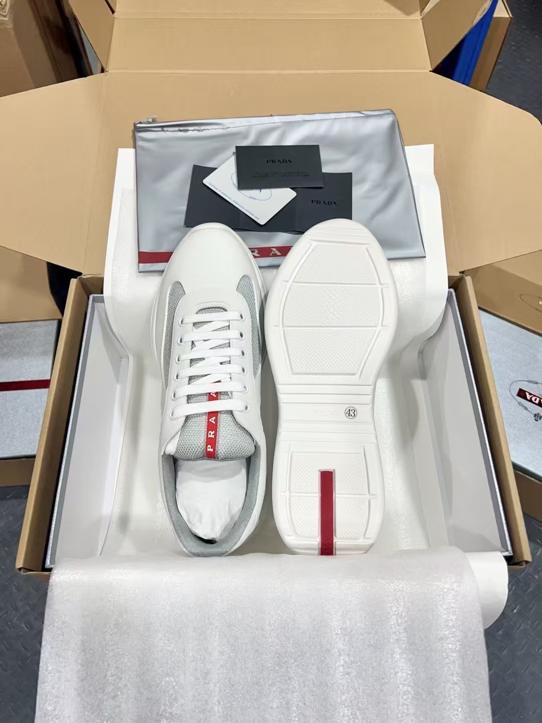 Prada Sneakers-190
