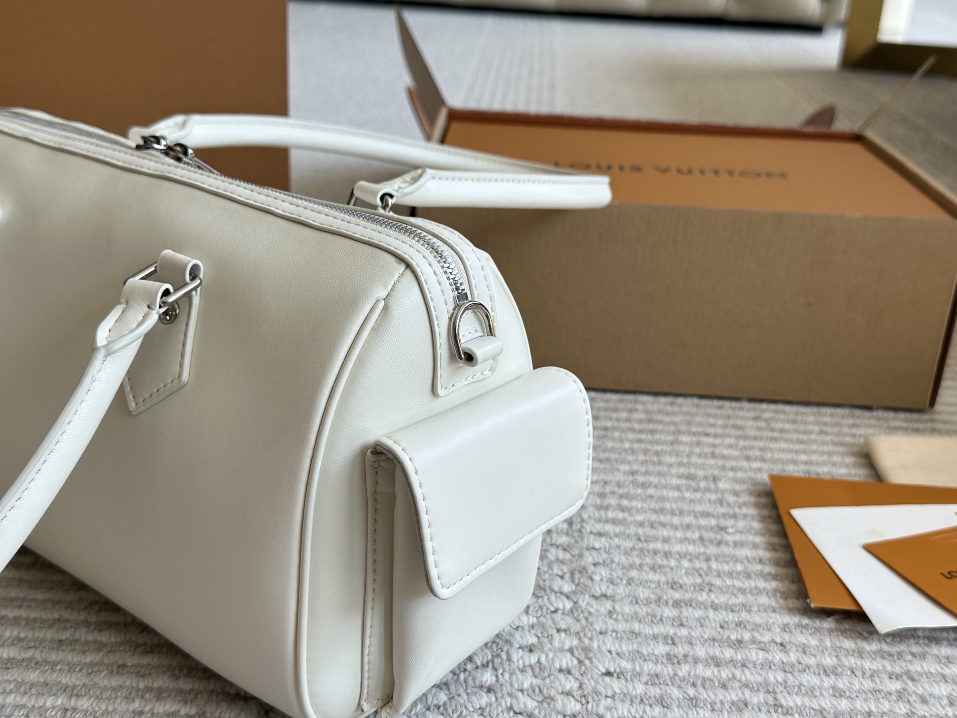 Louis Vuitton bag-17