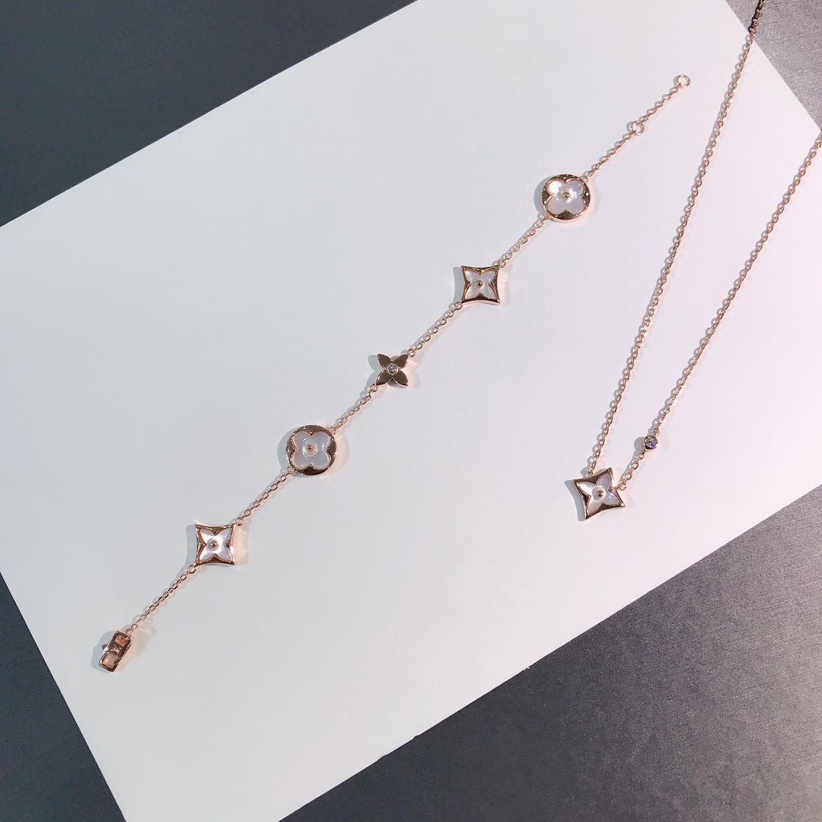 LV Bracelet-56
