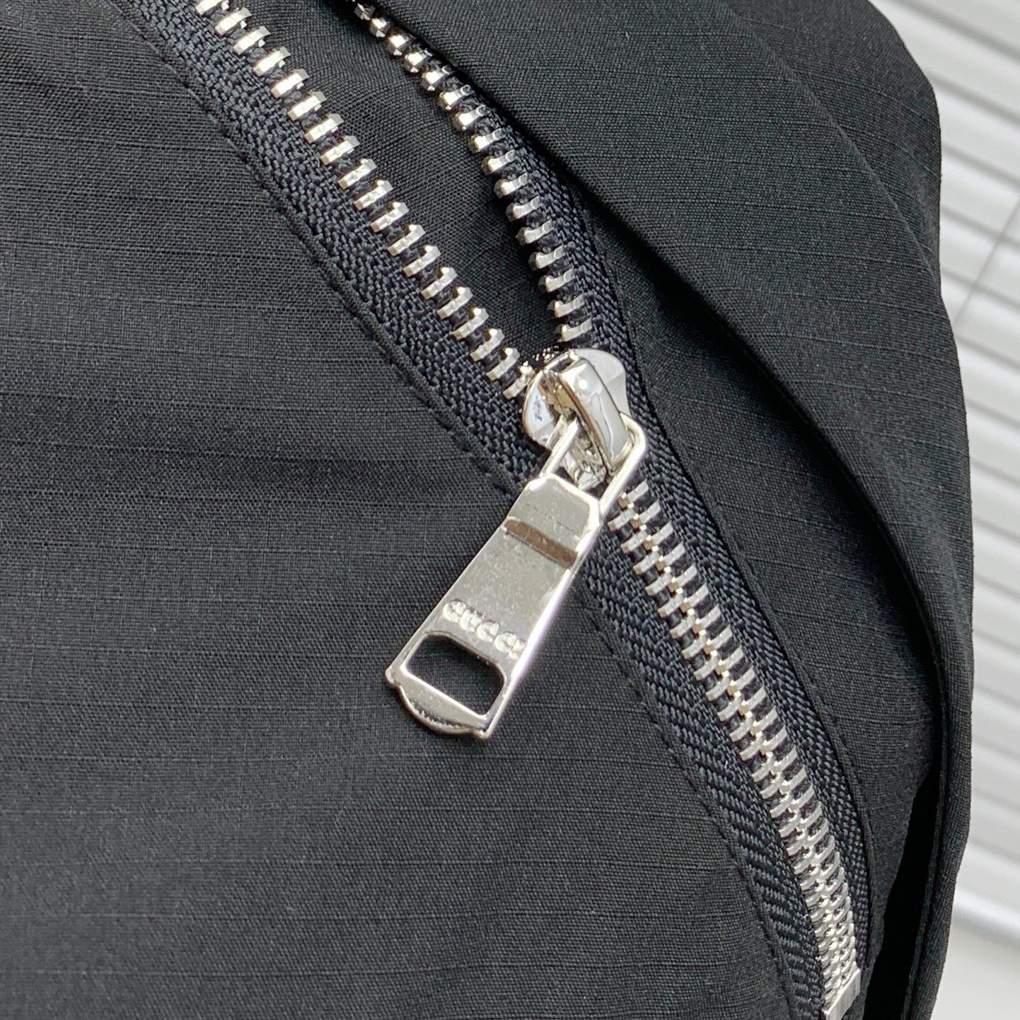Gucci Clothing-344