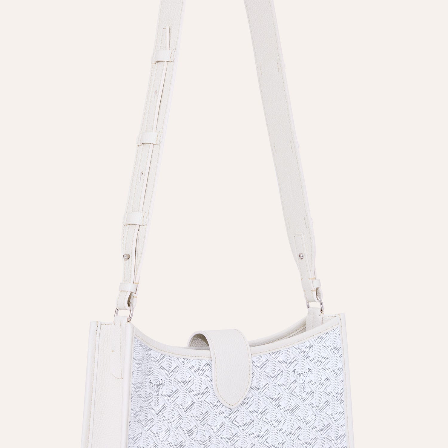 Musette bag