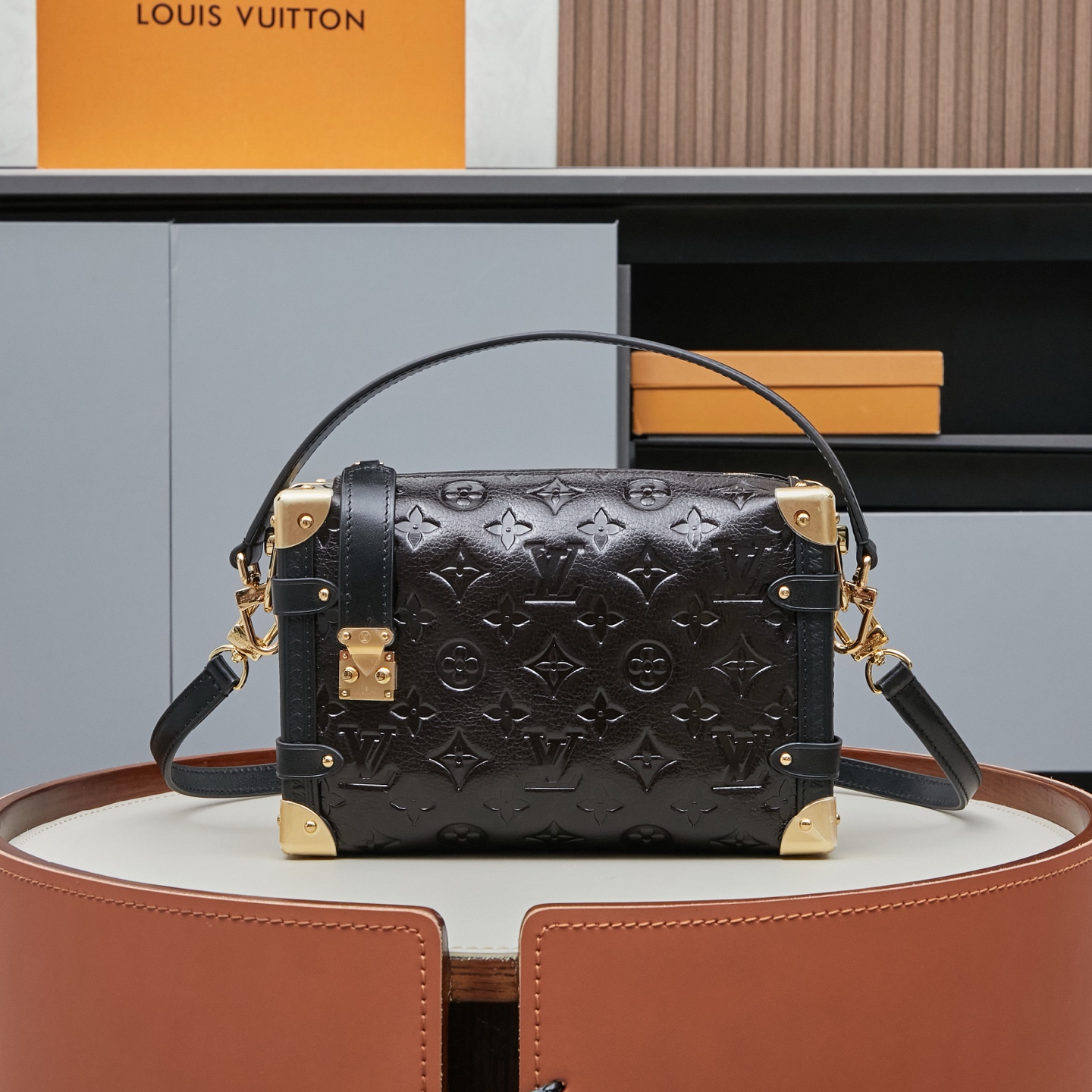 Louis Vuitton bag-189