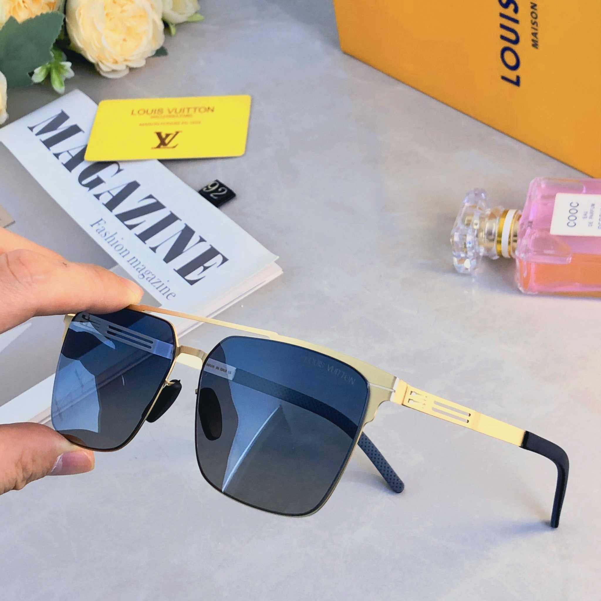 LV glasses-20