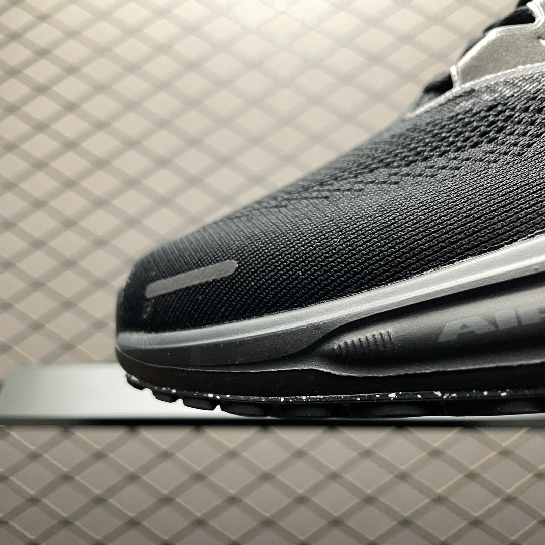 Nike Sneakers-40