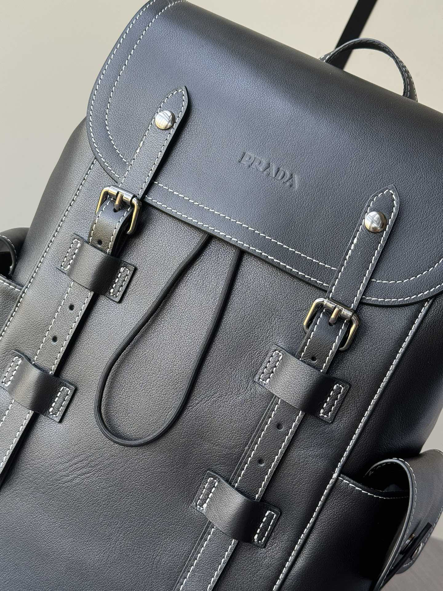 Prada bag-220