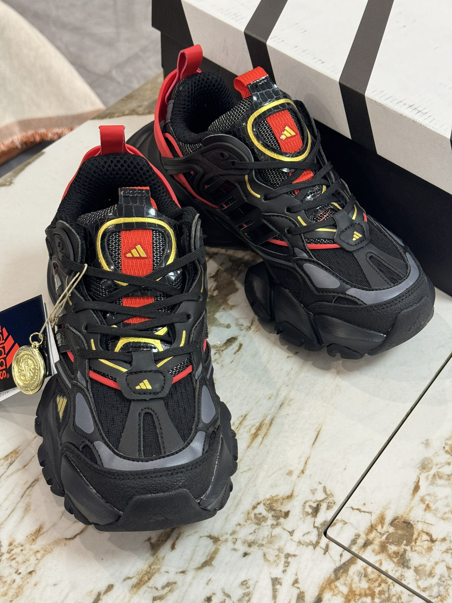 Adidas Sneakers-128
