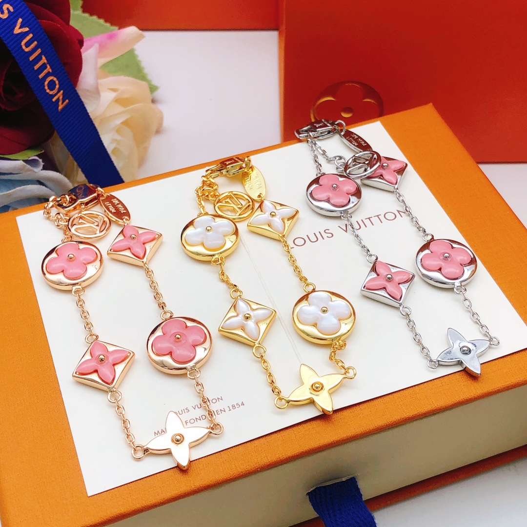 LV Bracelet-18