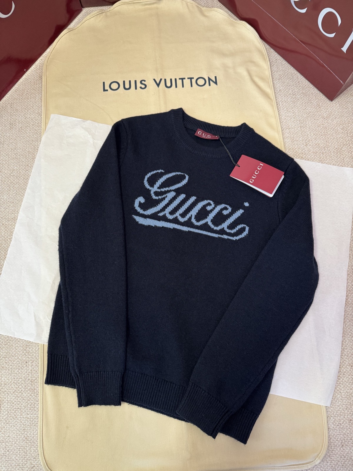 Gucci Clothing-3