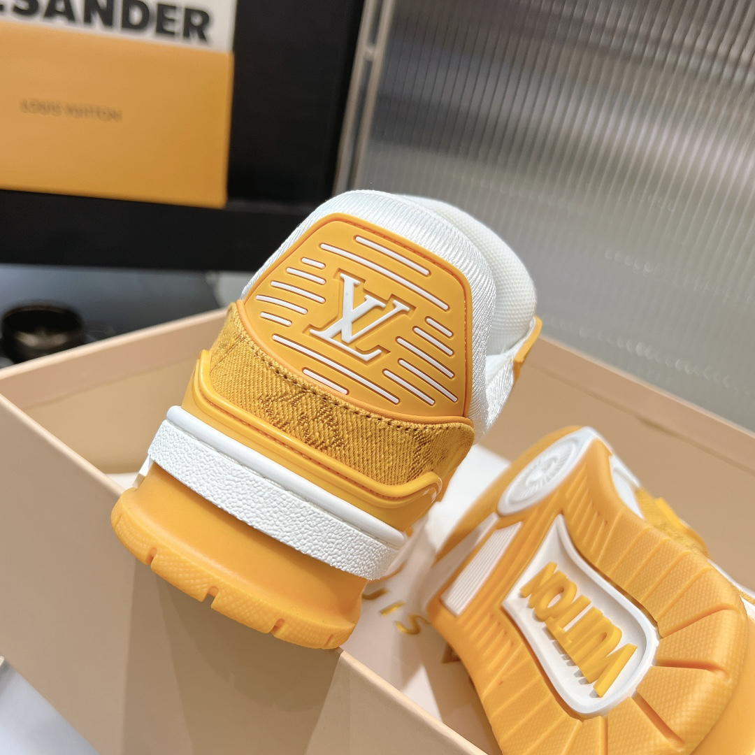 Lv Sneakers-55