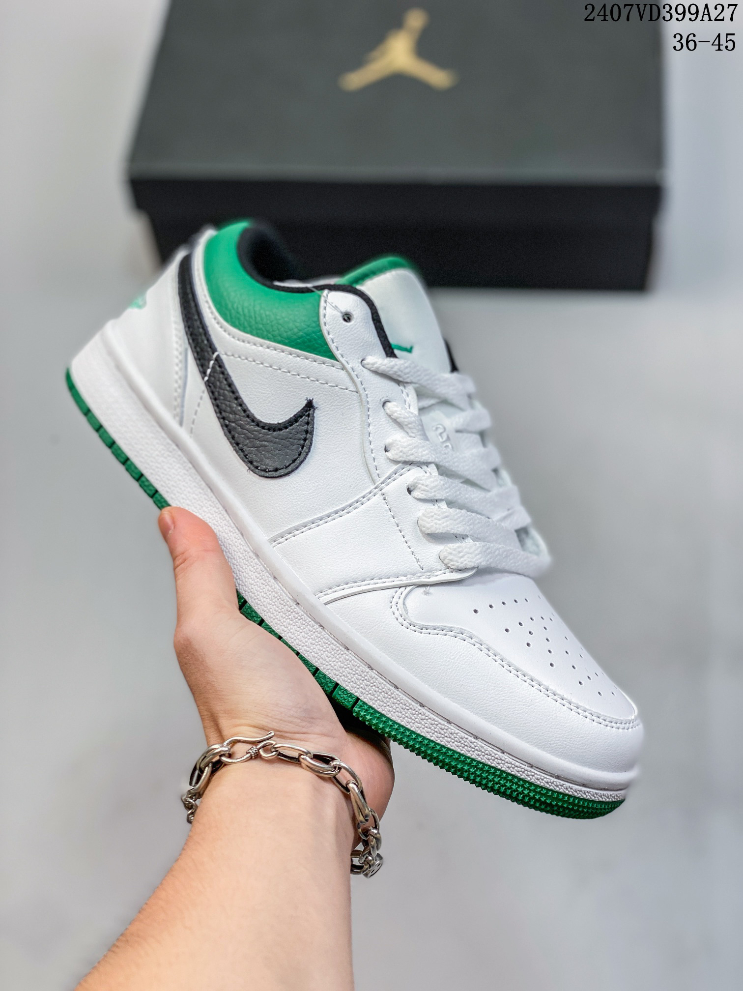Nike Sneakers-52