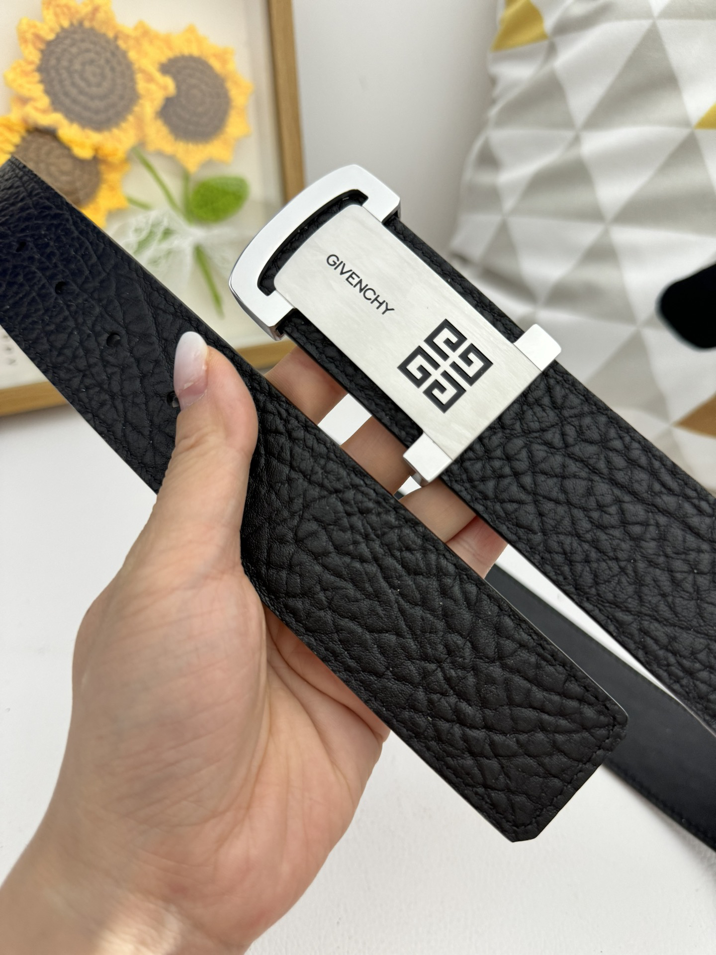 Givenchy belt-132