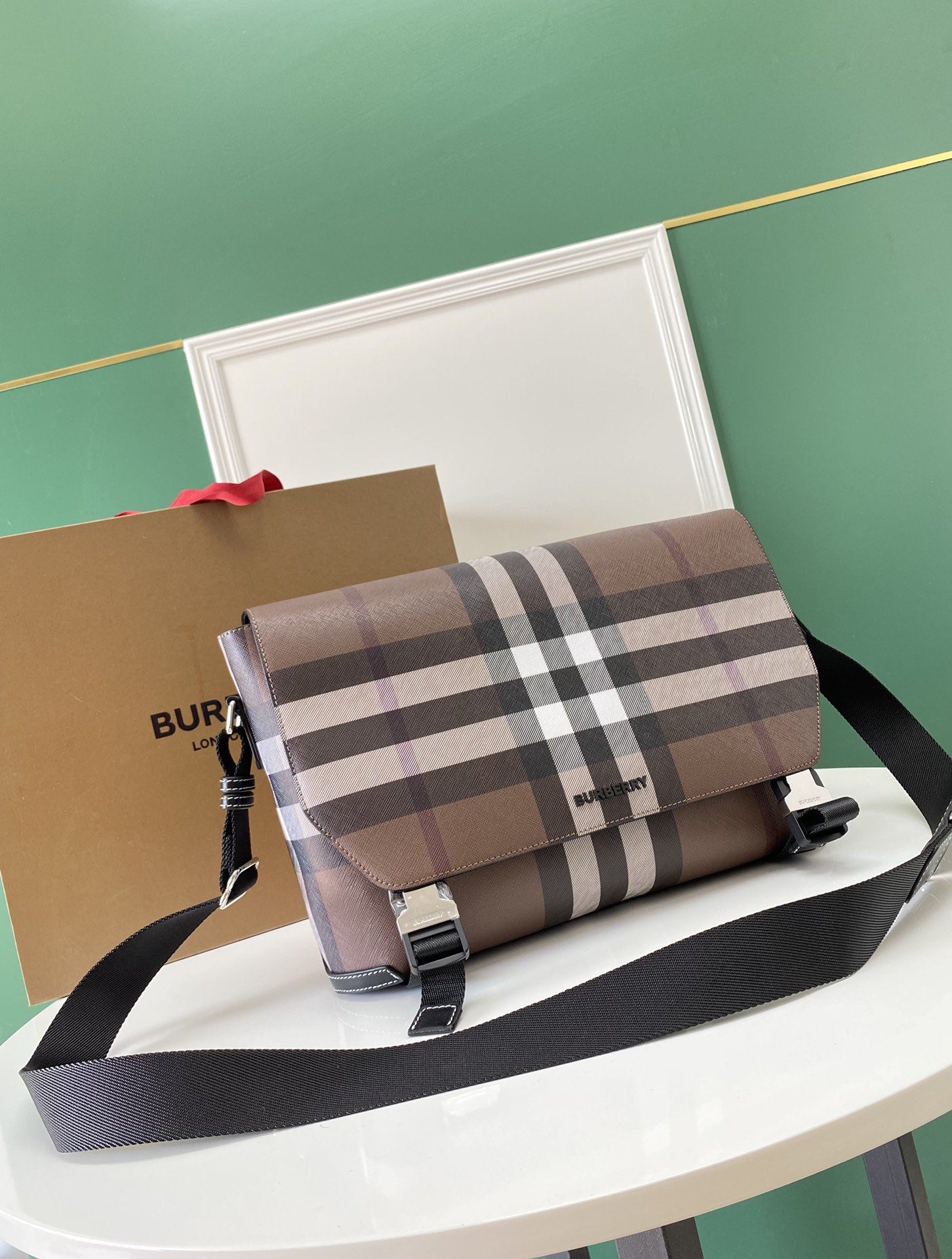Burberry bag-94