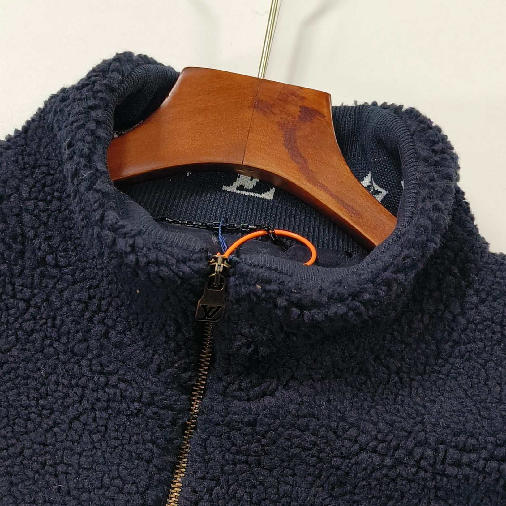 LV Clothing-353